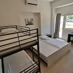 Hostel Jadran *
