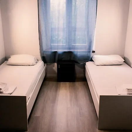 호스텔 Jadran 파그