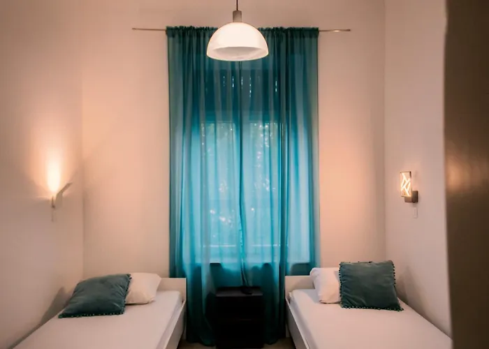 Jadran Hostel Pag Town