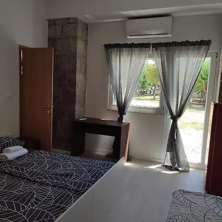 旅馆 Jadran 帕格