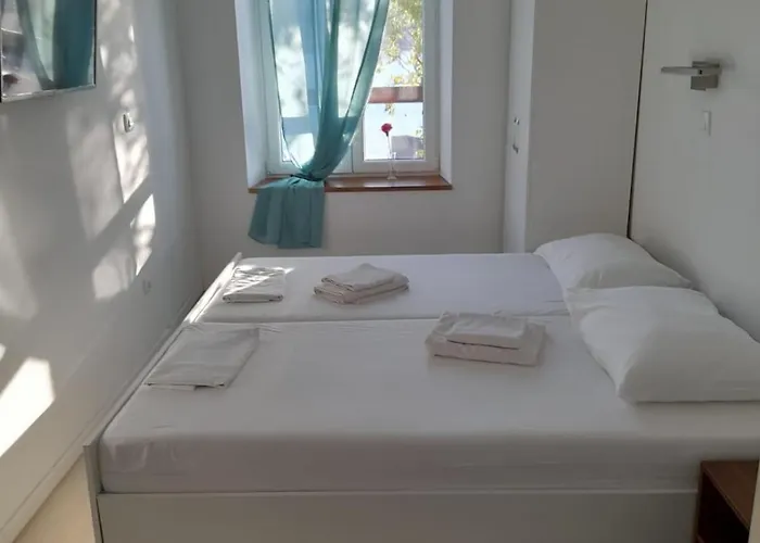 Hostel Jadran Pag Town