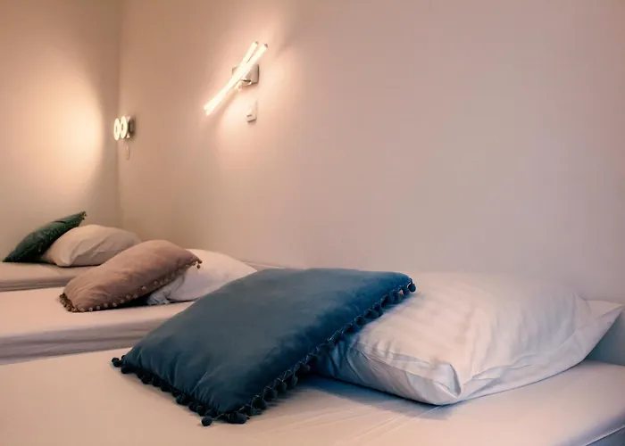 Jadran Hostel Pag Town